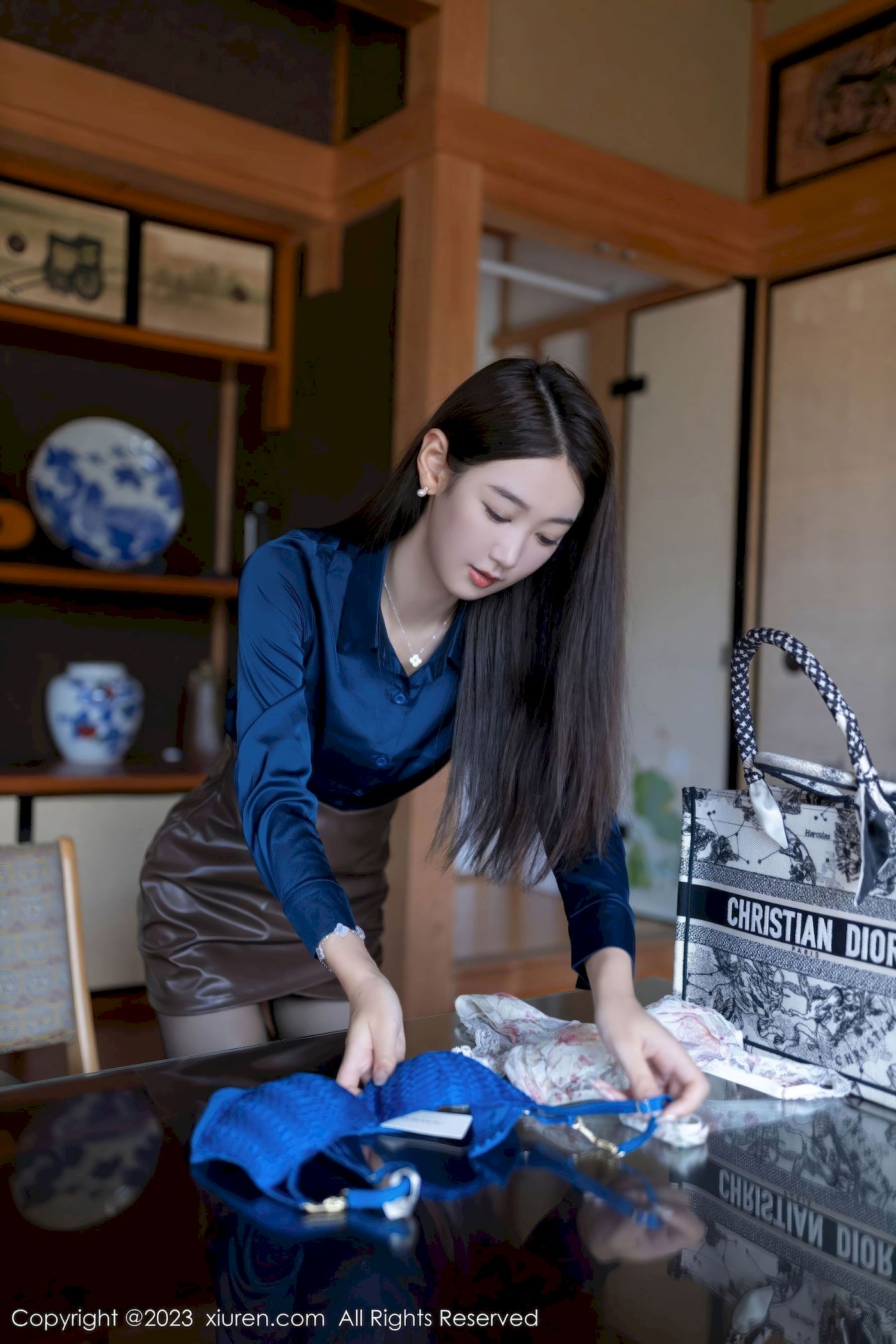 唐安琪 - 内衣推销员角色济州岛旅拍