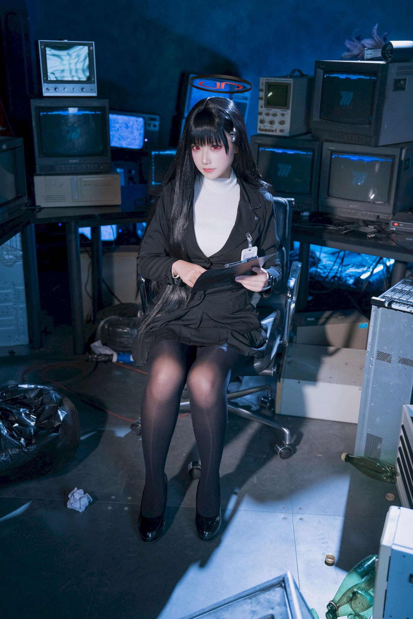 lunananya黑丝西装服饰COS蔚蓝档案调月莉音-御萝部落