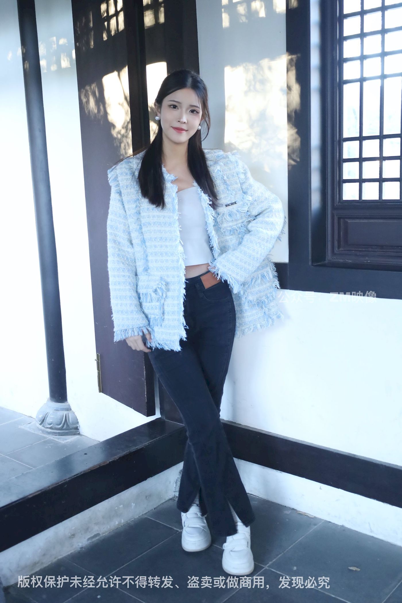 织梦映像长发美女人面桃花园林序曲阳光写真-御萝部落