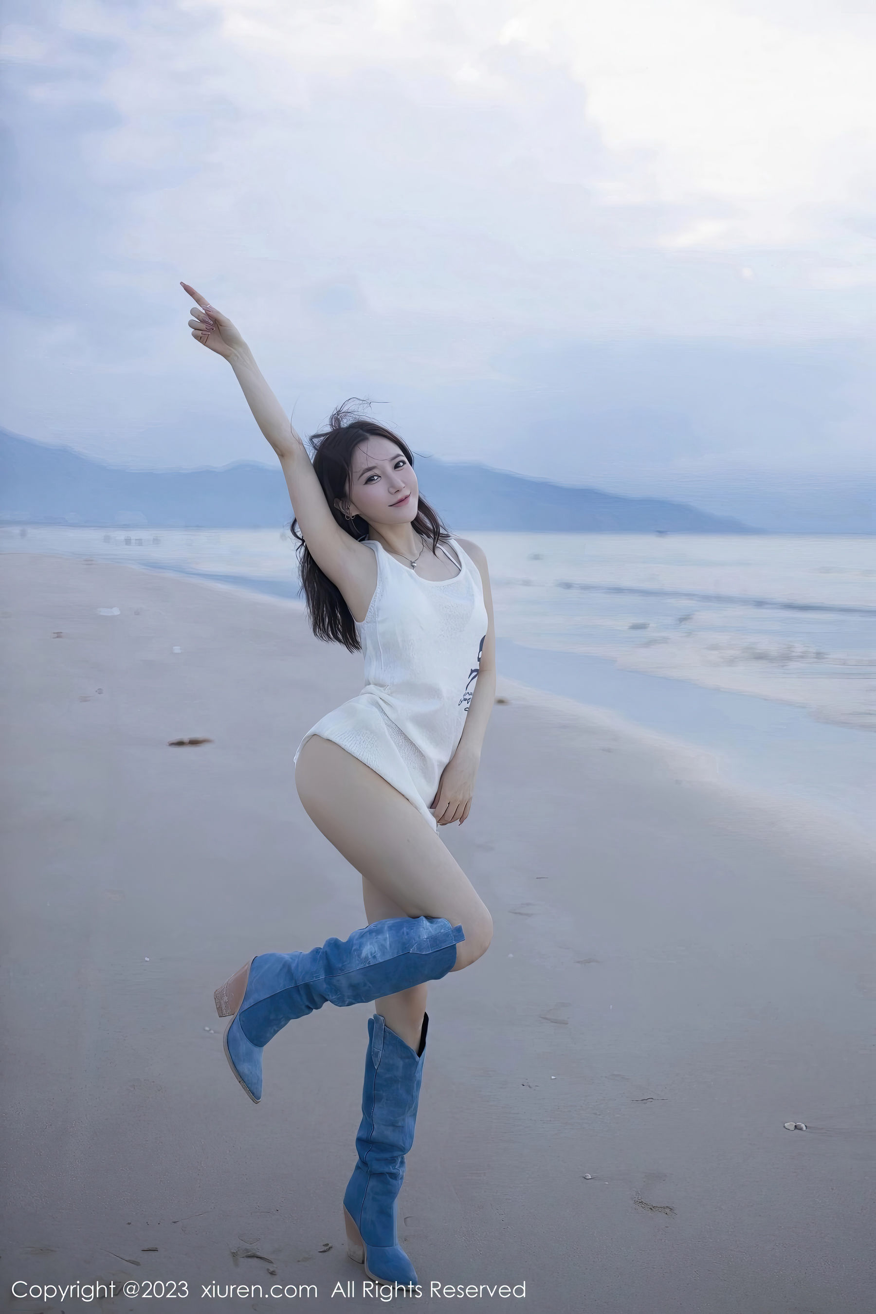 鱼子酱Fish - 比基尼+白裙巴厘岛旅拍